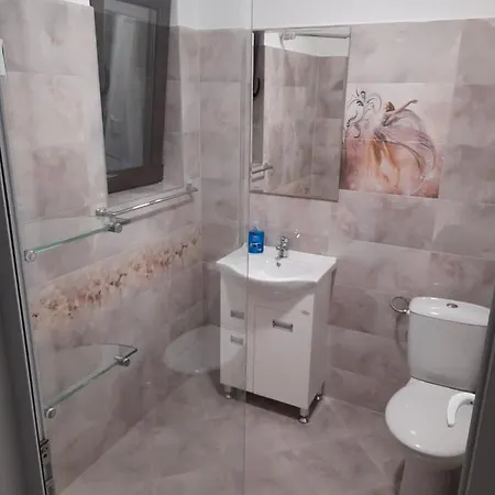 Bed & Breakfast Guest House-restaurant St. George / къща за гости-ресторант свети георги Gabrovo