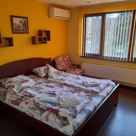 Guest House-restaurant St. George / къща за гости-ресторант свети георги 3*