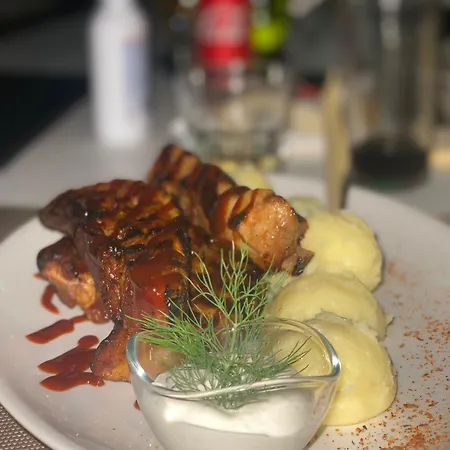 Guest House-restaurant St. George / къща за гости-ресторант свети георги Габрово