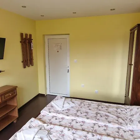 Guest House-restaurant St. George / къща за гости-ресторант свети георги Gabrovo