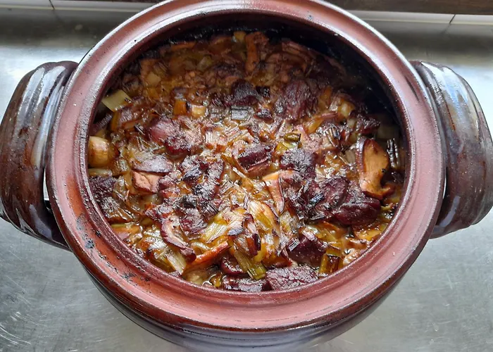 Guest House-restaurant St. George / къща за гости-ресторант свети георги 3*